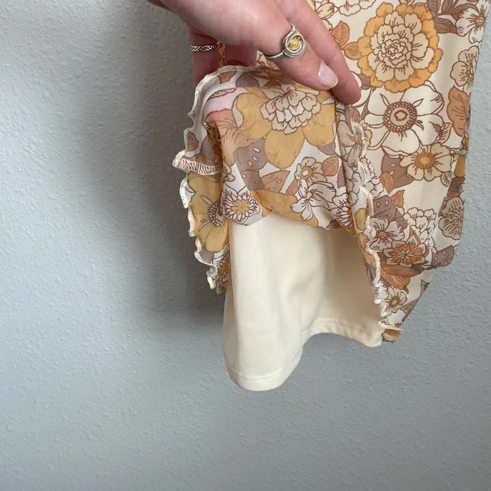 NWOT - FLORAL DRESS - FALL TONES - FOREVER 21 - NEVER WORN / NEW - Picture 7 of 14